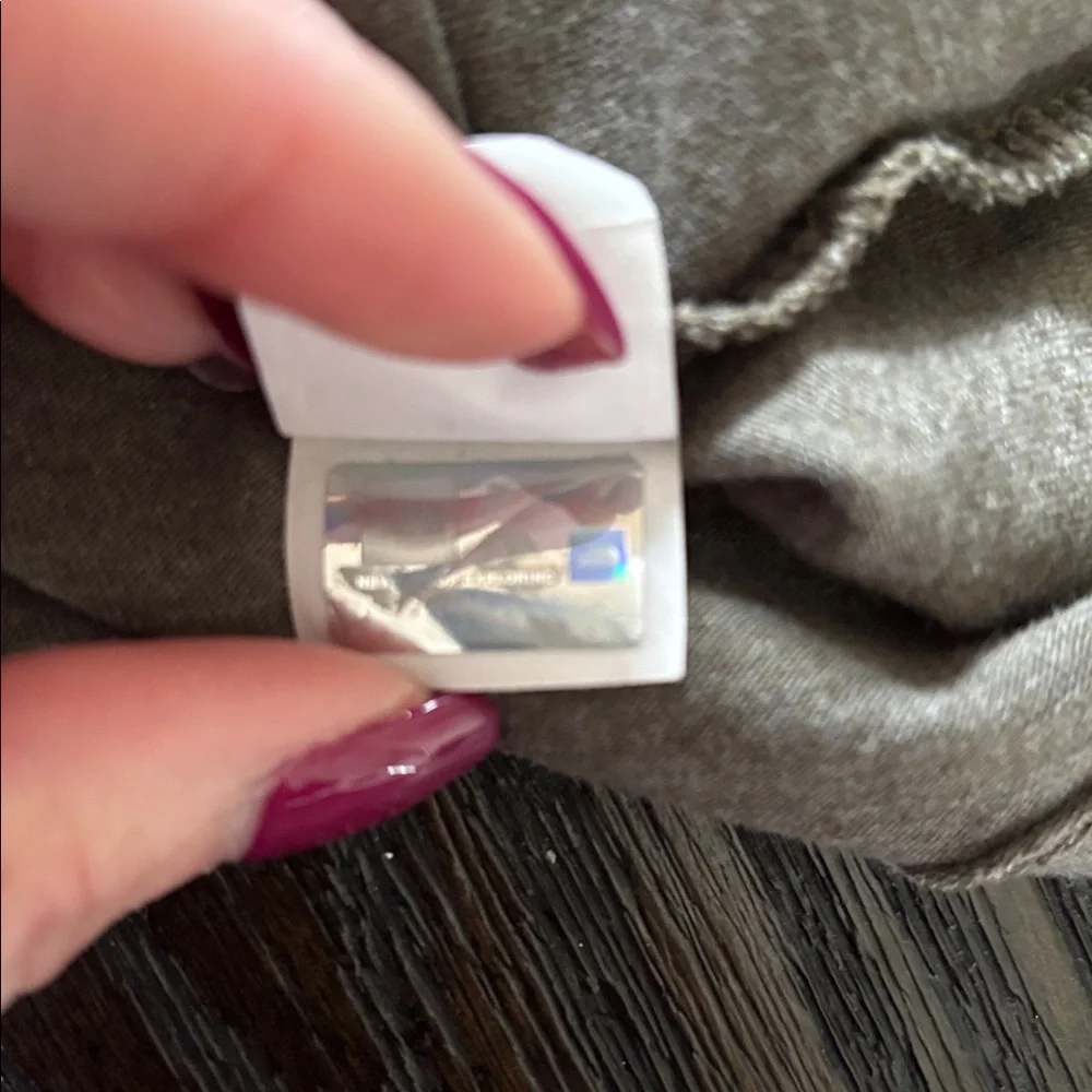 The North Face tee - Picture 6 of 10